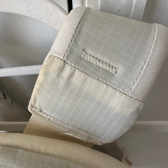 The North Face Beige Backpack - Picture 12 of 17